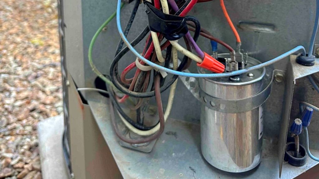 outdoor condenser unit